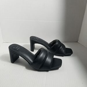 A NEW DAY BLACK PADDED HEELS SIZE 6.5